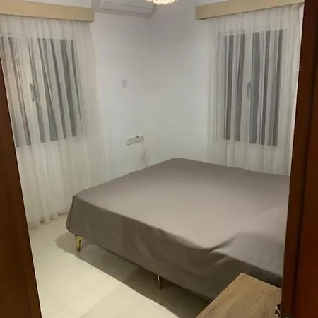 Green Yard Holiday -4 Min Walk To The Beach Holiday home *