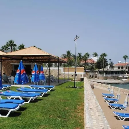 Green Yard Holiday -4 Min Walk To The Beach Holiday home Kyrenia (Northern Cyprus)