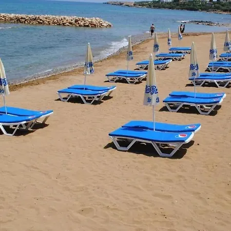 Σπίτι διακοπών Green Yard Holiday -4 Min Walk To The Beach